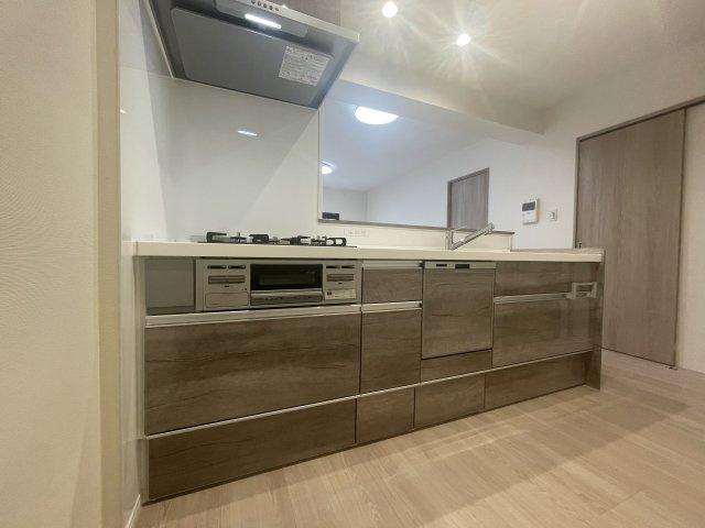 アンピール空港西のキッチン