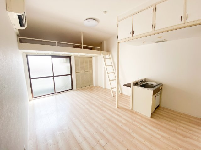 エクラ平野の居間・リビング