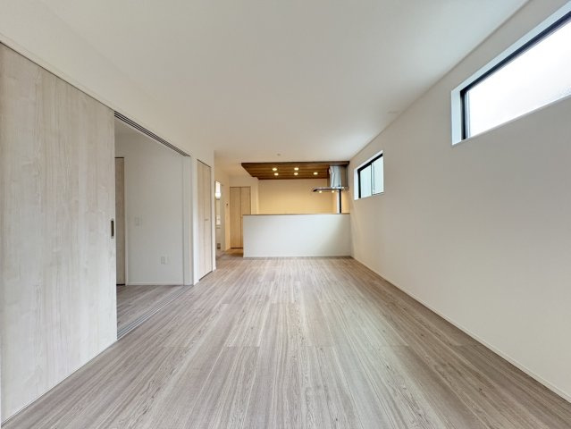 宗像市東郷5丁目1期の居間・リビング