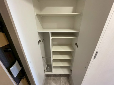 【収納】 | ワールドアイ大阪城EASTⅢ