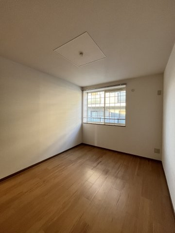 ソレアード・プラーサＡの洋室