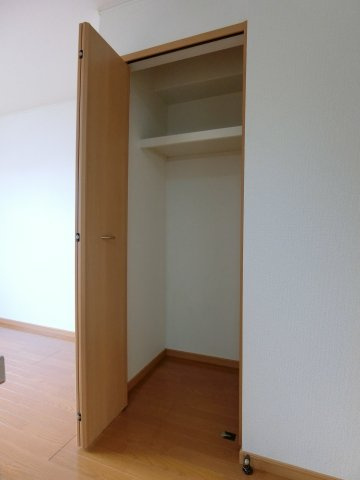 オリエント中島　Ｂの収納