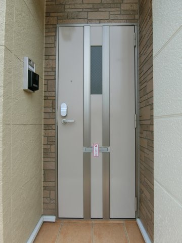 オリエント中島　Ｂの玄関