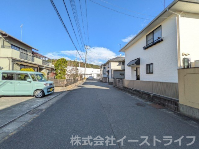 【建築条件付売地】　いわき市佐糠町東3期の前面道路含む現地写真|南側6.0ｍ公道