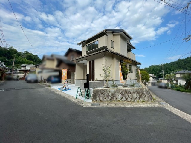 静市市原町の前面道路含む現地写真