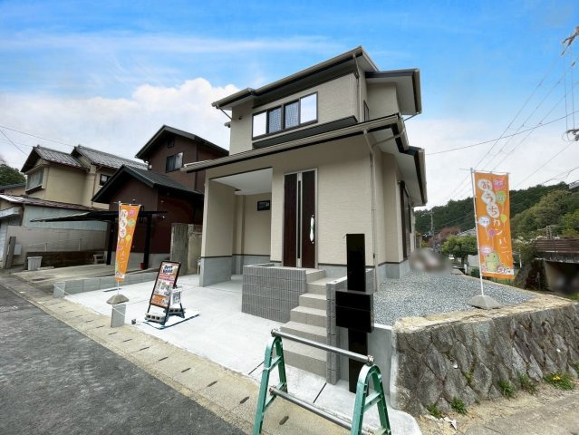 静市市原町の前面道路含む現地写真