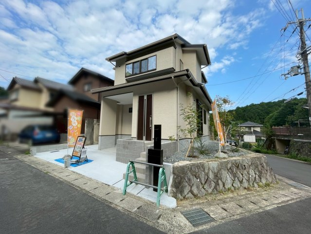 静市市原町の前面道路含む現地写真