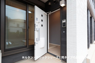 【玄関】 | （仮称）瀬上町アパート