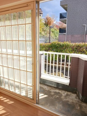 【バルコニー】 | プリマベーラＢ