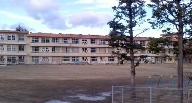 【周辺】 | プリマベーラＢ | 渡利小学校まで1990m