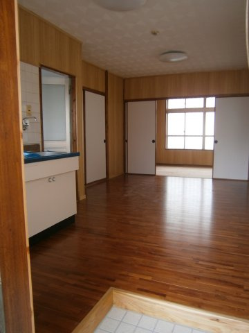 【玄関】 | 大城アパート（西川）