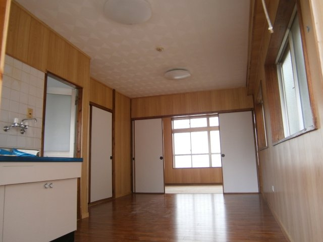 【居間・リビング】 | 大城アパート（西川）