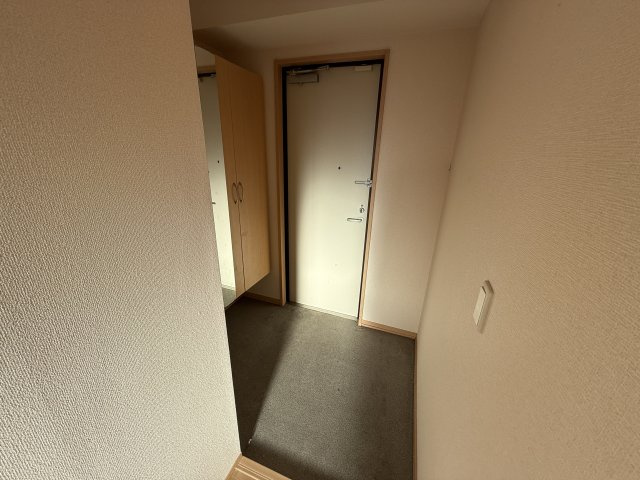 メープル住吉の玄関