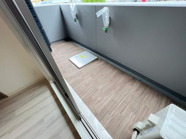 プレサンス　DOMECITY　コレーレのバルコニー