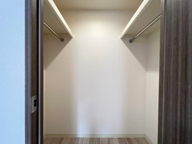 プレサンス　DOMECITY　コレーレの洗面所