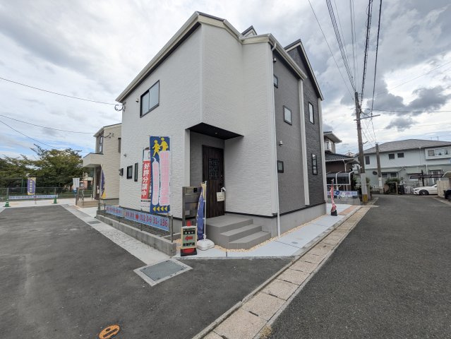 福岡市早良区重留7丁目　6号棟の外観