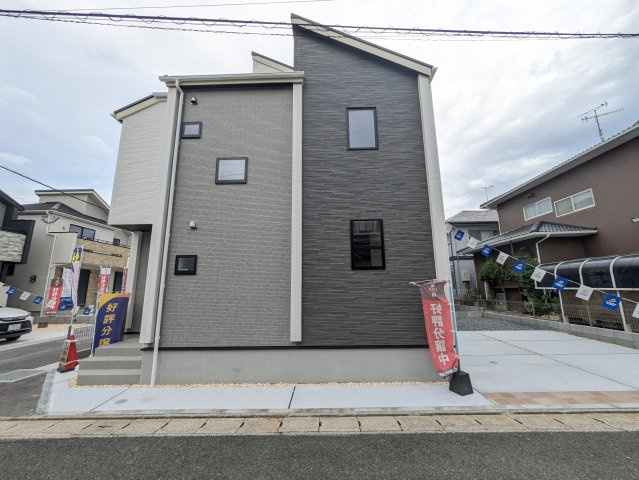 福岡市早良区重留7丁目　6号棟の外観