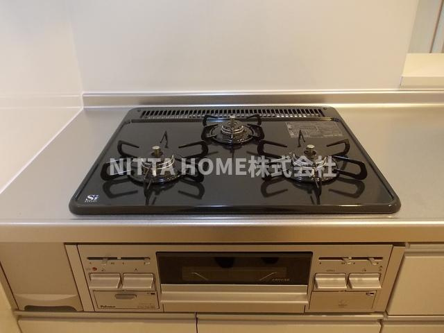 コンコードⅠの内装|３口コンロ＆グリル付きでお料理好きの方にも♪