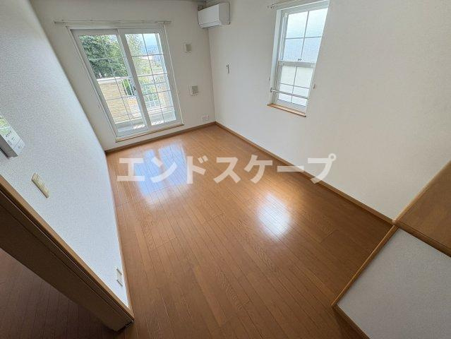 リヴィエールⅢ・Ａの居間・リビング|高崎、前橋のお部屋探しはエンドスケープまで！お客様の理想お聞かせ下さい♪