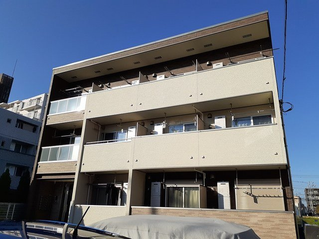 カニ・エヒク・カシワ