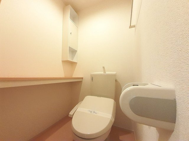 フォーエバーのトイレ