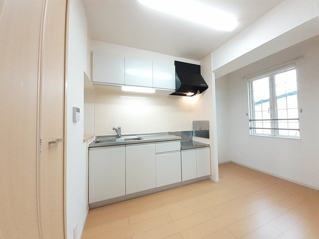 フォーエバーのキッチン