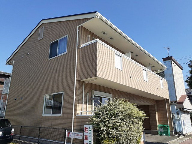 ノイエツァイトⅣの外観