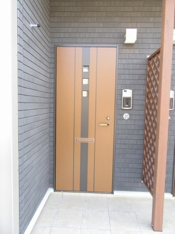 フォルツァ壱番館のエントランス