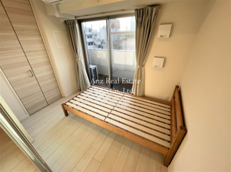 【寝室】 | セルン新町 | 3.2帖の寝室♪家具付きです♪