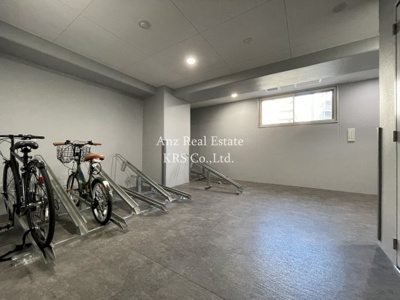 【その他】 | セルン新町 | 各階にある屋内駐輪場です！雨風から自転車を守ります！