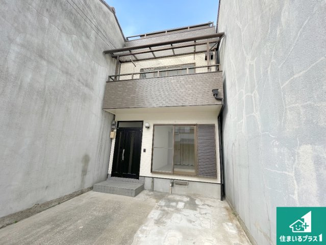 尼崎市西向島町　中古一戸建て