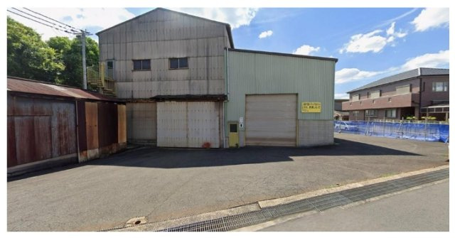東大阪市池島町クレーン付倉庫・事務所の外観