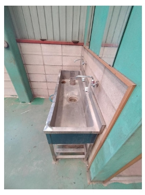 東大阪市池島町クレーン付倉庫・事務所の内装