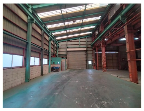 東大阪市池島町クレーン付倉庫・事務所の内装