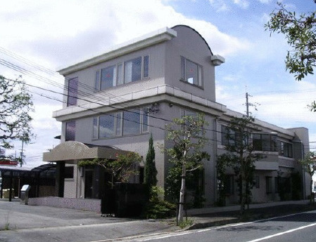 野洲市吉地の事務所の外観