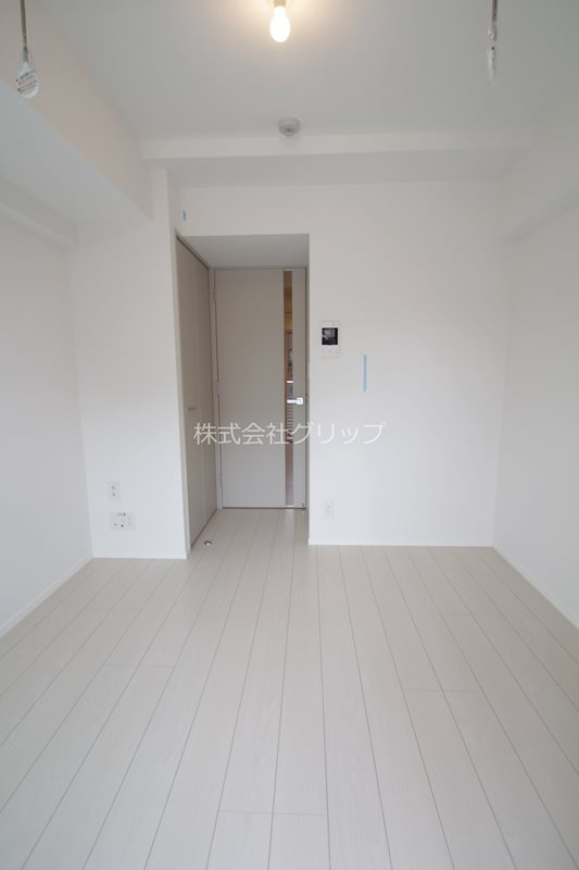 クラリッサ新綱島の居間・リビング