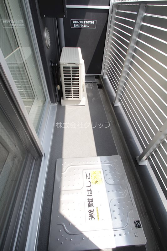 クラリッサ新綱島のバルコニー