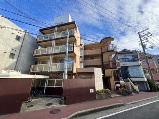 ダイドーメゾン門戸の外観