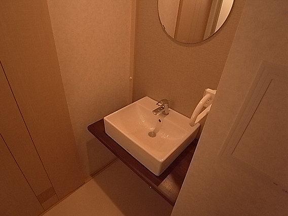 ウィンテージ神戸元町の洗面所