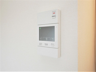 【セキュリティ】 | グランカリテ九条南 | モニター付きインターホンです