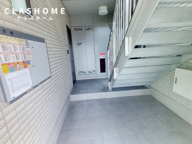 アイラックコート　　刈谷市の賃貸ならクラスホーム刈谷店のロビー|同物件の別部屋になります。