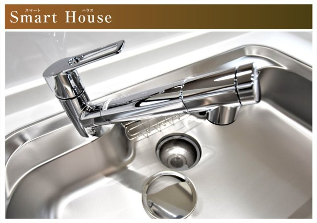 新築戸建　大垣市長沢町５丁目　全３区画分譲のキッチン|お手入れが楽なステンレスをワークスペース部分に使用した機能的で美しいシステムキッチンを使用しています