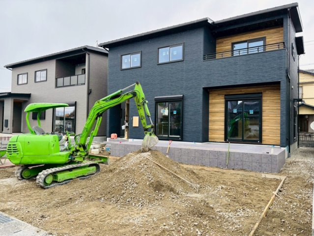 新築戸建　大垣市長沢町５丁目　全３区画分譲の外観|「現地（2025年10月28日）撮影」　
■全体写真　
■ヤマダ不動産　株式会社リライフ　