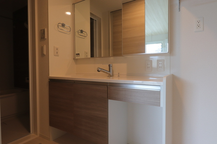 D-ROOM　FIRST　大善寺駅前の洗面所|広い洗面スペースです★