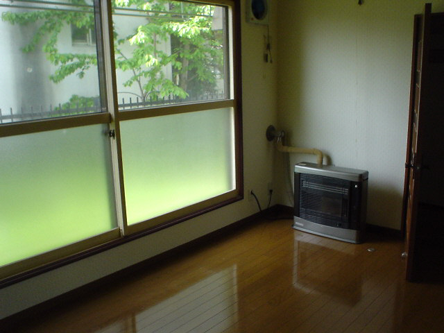 コスモマンションの設備|居間