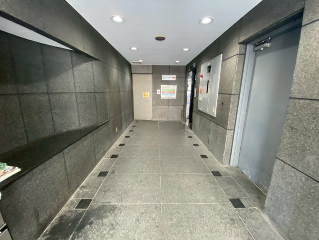 豊勢金町ビルのロビー