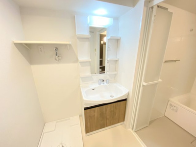 【独立洗面台】 | La CASA 石ケ辻 | 使いやすい独立洗面台です