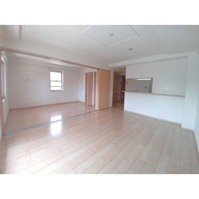 【居間・リビング】 | プラジュ千種