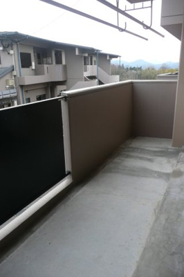 【バルコニー】 | パークヒルズ大原 | お洗濯にも便利なバルコニー付き