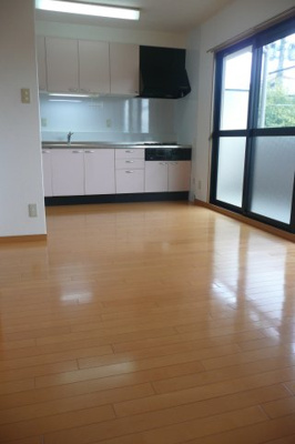 【居間・リビング】 | パークヒルズ大原 | ゆったりとしたリビングです